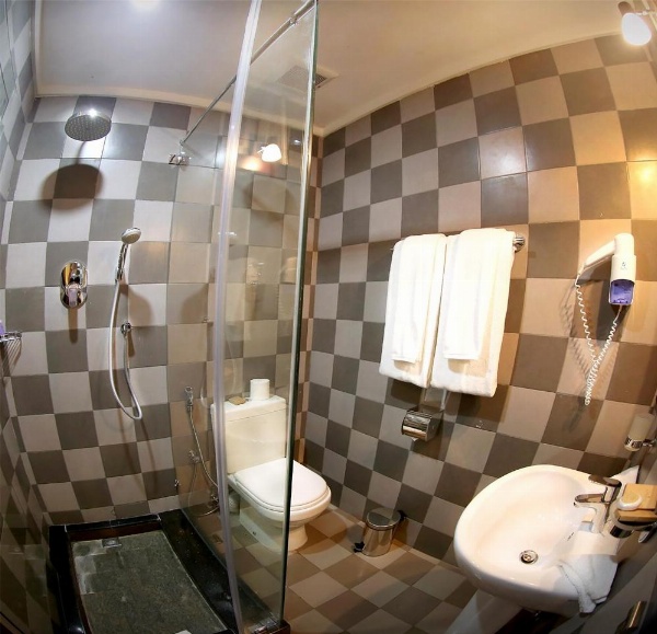 Kandy City Hotel by Earl's image 32